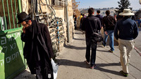 Walking into the Jewish Quarter of Old Jerusalem